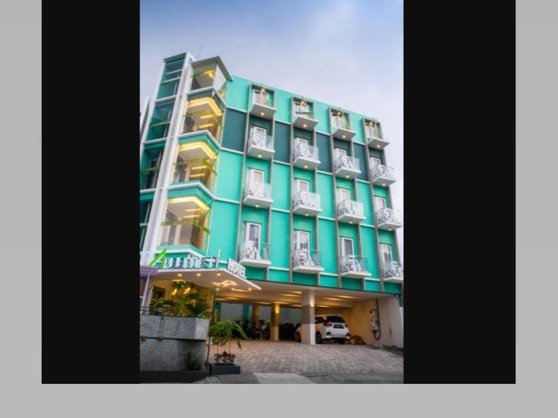 Aruuman Hotel Simpanglima Semarang Exterior foto